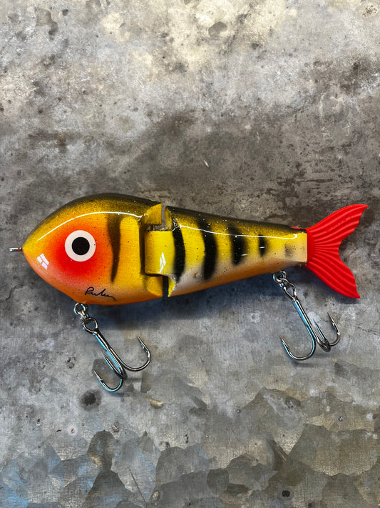 Rustika “Glide & Tail”